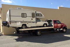 Hauling-An-RV-with-Raglands_Towing_Services-2