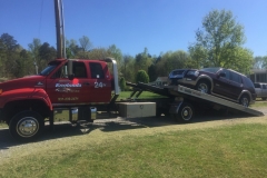 Hauling-an-SUV-to-a-Cookeville-AtoZ-Auto-Sales