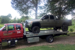 Wrecker_Hauling_a_Big_Truck_in_Cookeville